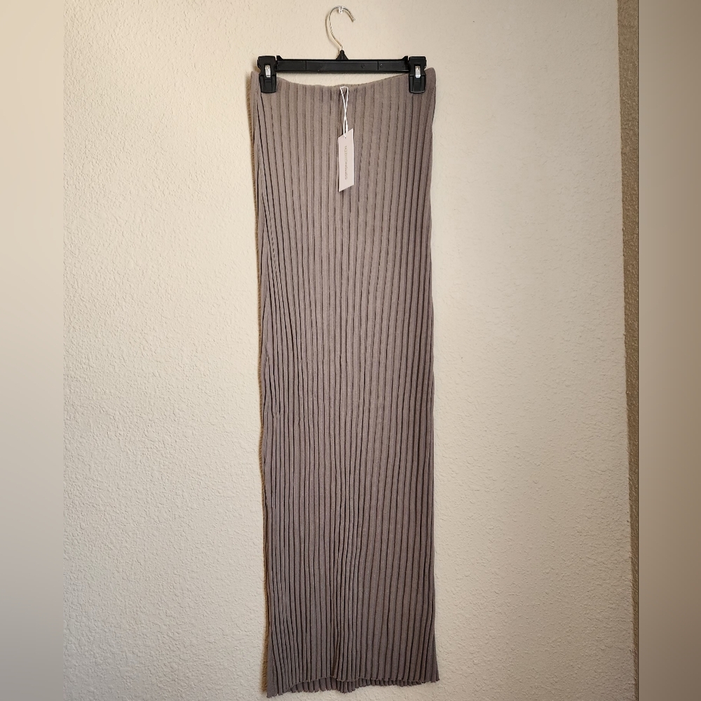 NWT Cotton Citizen Ribbed Maxi Skirt